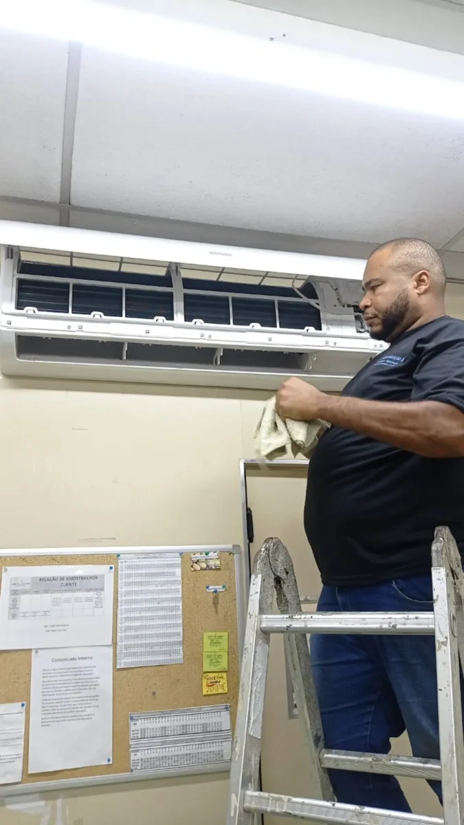 higienização de sistemas de climatização e manutenção preventiva DL Climatização