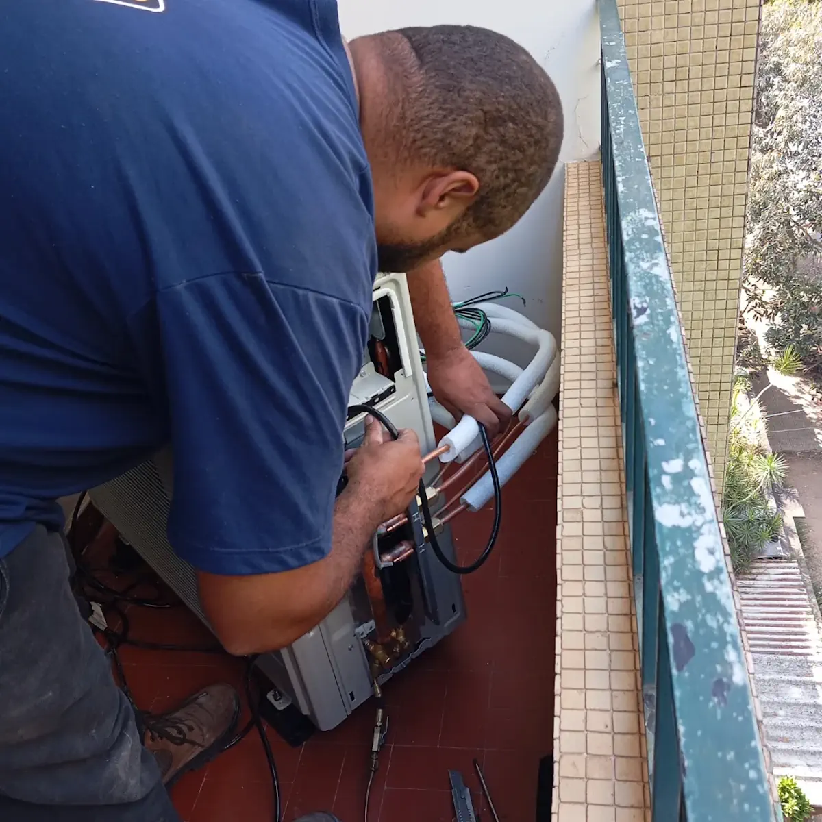 Montagem e fixação - Instalação de ar condicionado daikin